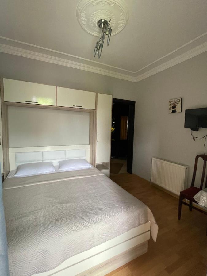 Hotel Chaika Kobuleti Exteriör bild