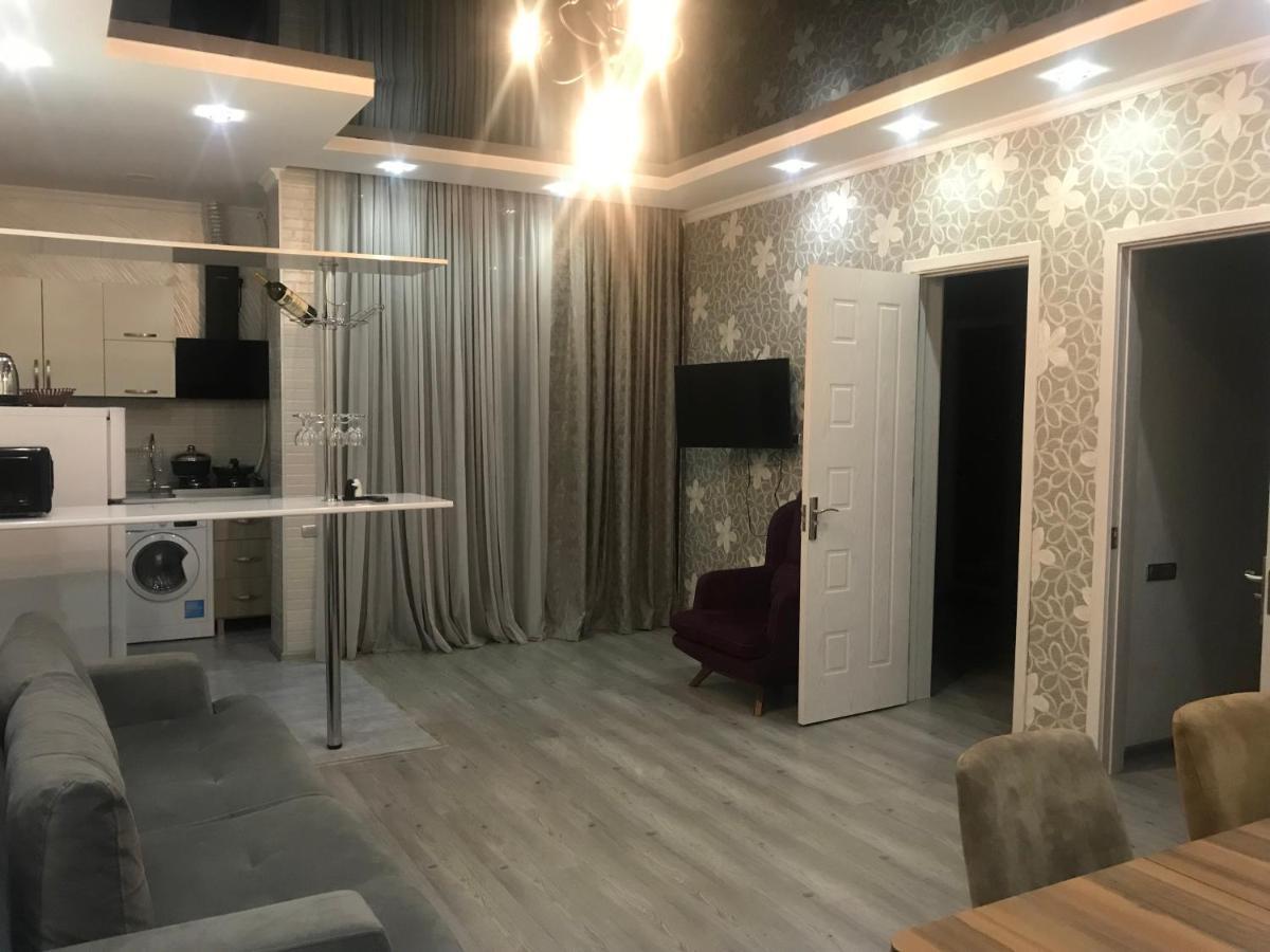 Hotel Chaika Kobuleti Exteriör bild